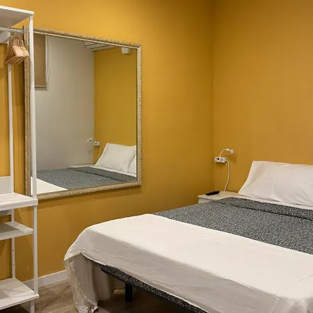 Oliveta Budget ゲストハウス 2*