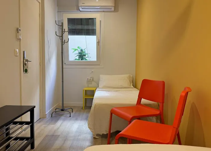 Oliveta Budget 2* ברצלונה